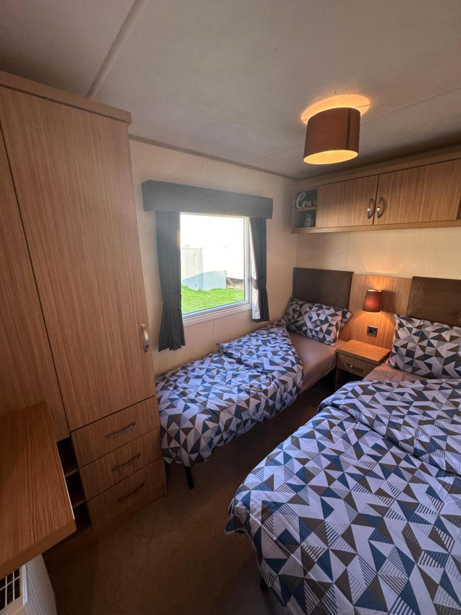 8 Berth Waterside Ingoldmells Santanavan 8 C22 Exterior foto